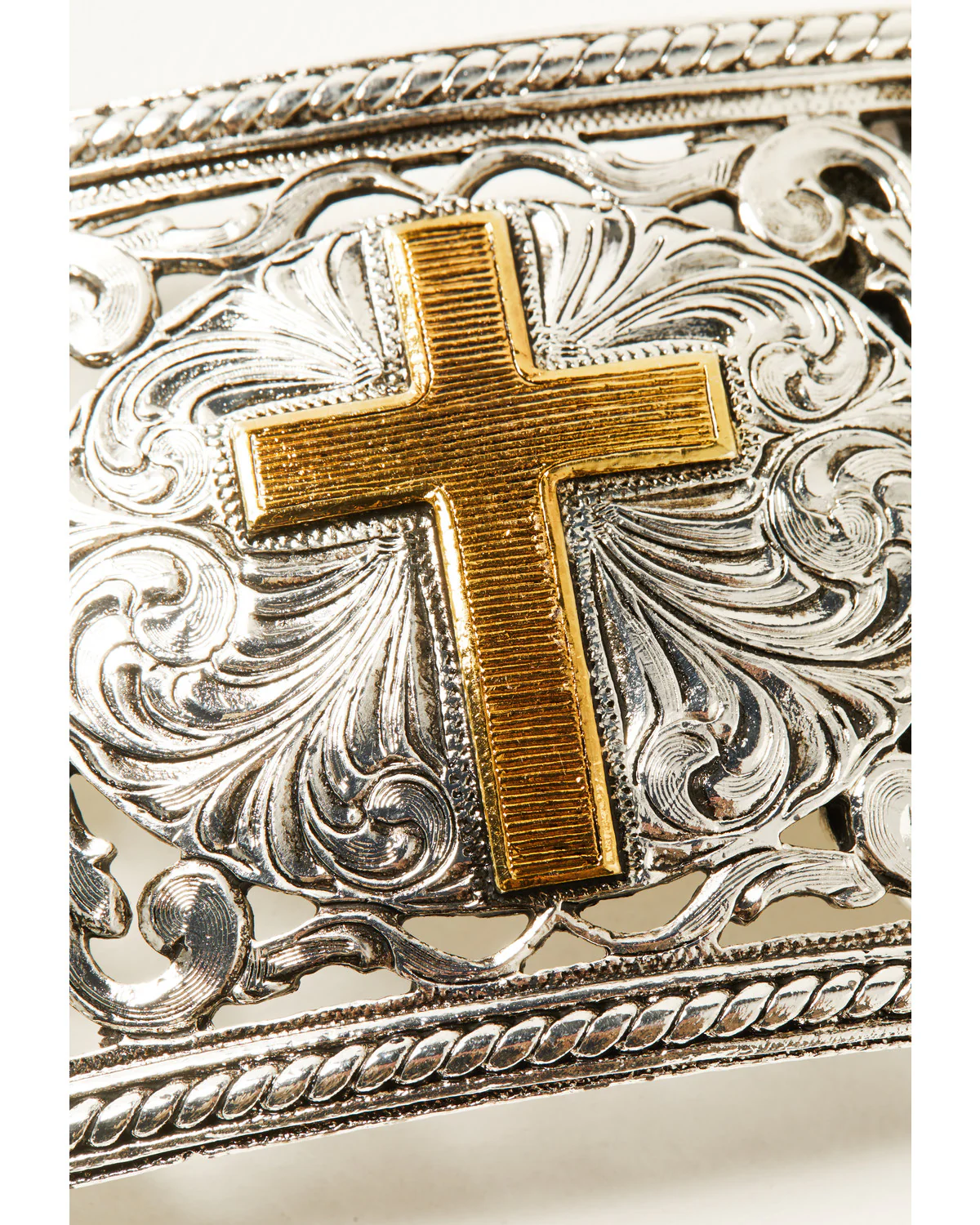 Cody James Men's Filigree Cross Belt Buckle - Image 2