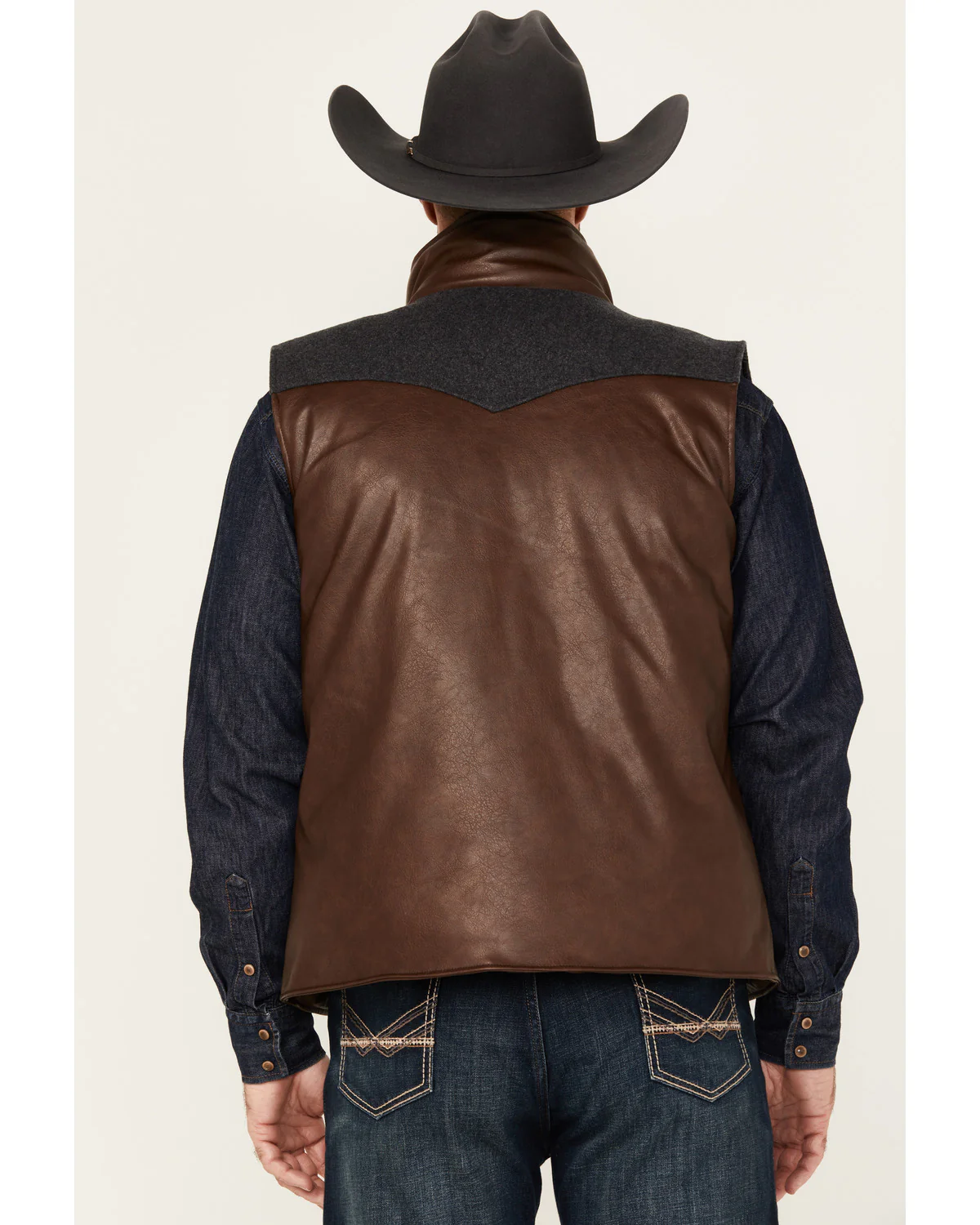 Cody James Men's Stillwater Ridge Puffer Vest - Image 4